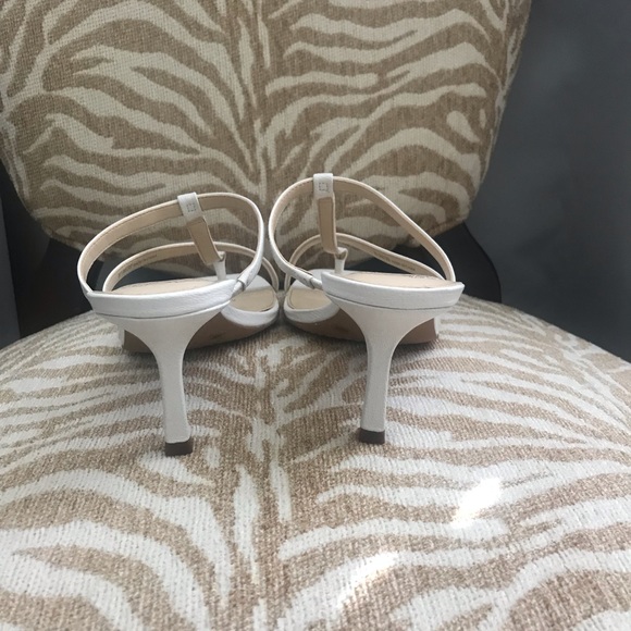 Pretty Strappy Sandals - Picture 5 of 7